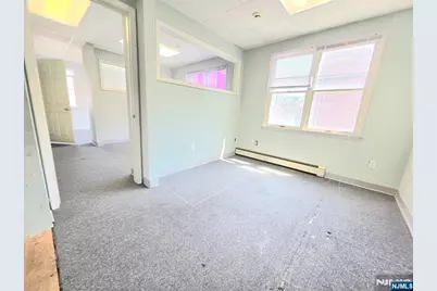 1638 Parker Avenue 2 #2, Fort Lee, NJ 07024 - Photo 11