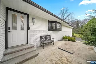 7 Wierimus Ln, Hillsdale, NJ 07642 - Photo 5