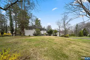 7 Wierimus Ln, Hillsdale, NJ 07642 - Photo 3