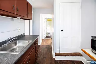 472 Passaic St, Hackensack, NJ 07601 - Photo 9