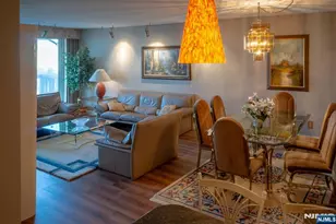 555 North Ave 19C, Fort Lee, NJ 07024 - Photo 5