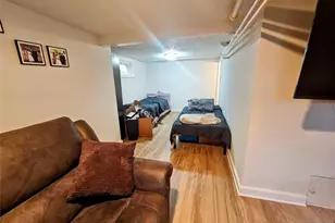 483 Cumberland Ave, Teaneck Township, NJ 07666 - Photo 9