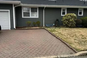 28 Roosevelt Ave, Elmwood Park, NJ 07407 - Photo 3