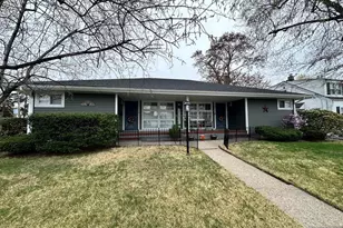 28 Roosevelt Ave, Elmwood Park, NJ 07407 - Photo 1