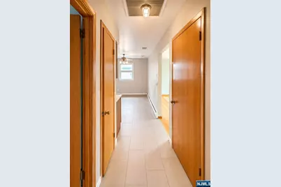 106 Rochelle Parkway 2 #2, Saddle Brook Township, NJ 07663 - Photo 17