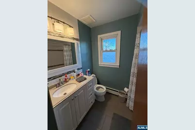 106 Rochelle Parkway 2 #2, Saddle Brook Township, NJ 07663 - Photo 9