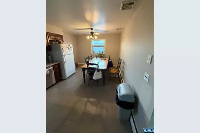 106 Rochelle Parkway 2 #2, Saddle Brook Township, NJ 07663 - Photo 7