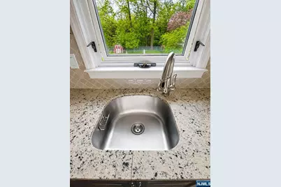 106 Rochelle Parkway 2 #2, Saddle Brook Township, NJ 07663 - Photo 5