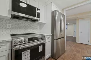 234 Columbia Ave 19, Fort Lee, NJ 07024 - Photo 17