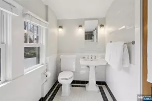 512 Ackerman Ave, Glen Rock, NJ 07452 - Photo 25