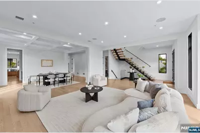 61 Edgewater Road, Cliffside Park, NJ 07010 - Photo 11
