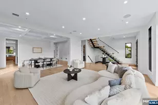 61 Edgewater Rd, Cliffside Park, NJ 07010 - Photo 11