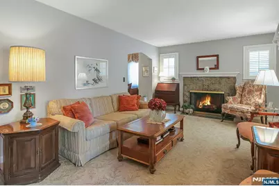 149 Park Drive, New Milford, NJ 07646 - Photo 7