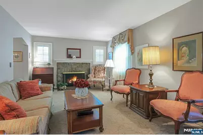 149 Park Drive, New Milford, NJ 07646 - Photo 9