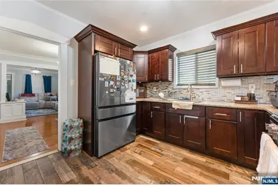 191 9th Street, Clifton, NJ 07011 - Photo 9