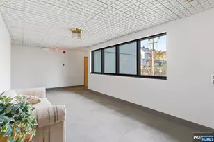 200 Paterson Ave 1A, East Rutherford, NJ 07073 - Photo 5