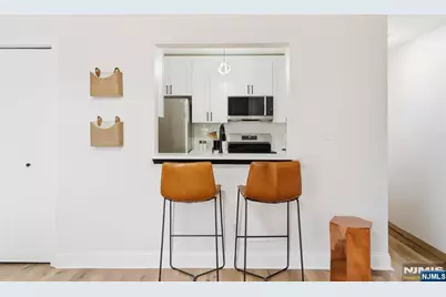 200 Paterson Avenue 1A #1A, East Rutherford, NJ 07073 - Photo 13