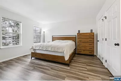 2071 Drake Court, Mahwah, NJ 07430 - Photo 15