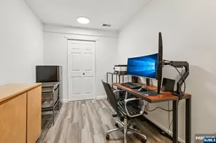 2071 Drake Ct, Mahwah, NJ 07430 - Photo 23