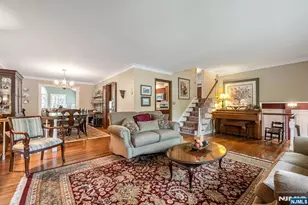 485 Eisenhower Ct, Wyckoff Township, NJ 07481 - Photo 5