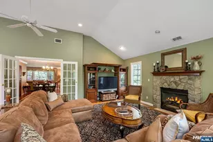 485 Eisenhower Ct, Wyckoff Township, NJ 07481 - Photo 9