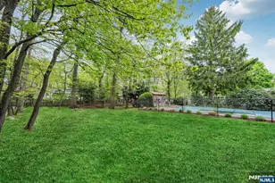 485 Eisenhower Ct, Wyckoff Township, NJ 07481 - Photo 35