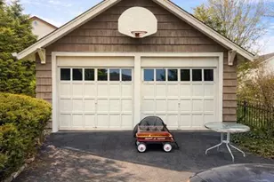 327 Rutland Ave, Teaneck Township, NJ 07666 - Photo 7