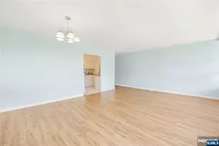 6050 Kennedy Blvd 2E, West New York, NJ 07093 - Photo 9