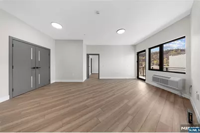 87-89 Mary 501 #501, Paterson, NJ 07503 - Photo 9