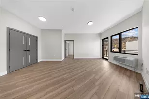 87-89 Mary 501, Paterson, NJ 07503 - Photo 9