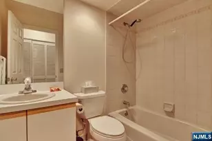 649 Richmond Ct, Ramsey, NJ 07446 - Photo 17