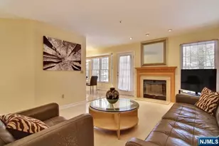 649 Richmond Ct, Ramsey, NJ 07446 - Photo 3