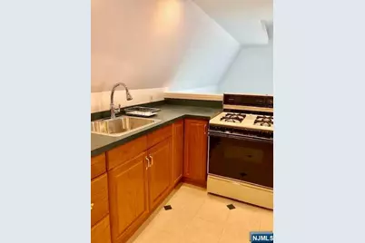 21 Columbus Street, Bloomfield, NJ 07003 - Photo 15