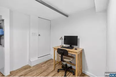 754 Highland Avenue, Newark, NJ 07104 - Photo 31