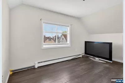 754 Highland Avenue, Newark, NJ 07104 - Photo 27