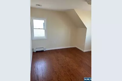 110 Copeland Avenue, Lyndhurst Township, NJ 07071 - Photo 11