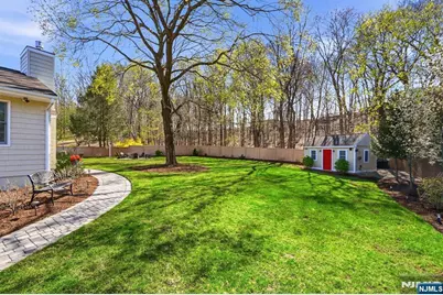 165 Page Drive, Oakland, NJ 07436 - Photo 39