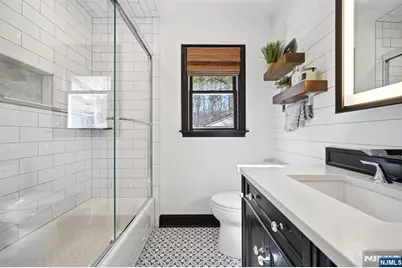 165 Page Drive, Oakland, NJ 07436 - Photo 23