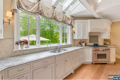 259 Indian Trail Drive, Franklin Lakes, NJ 07417 - Photo 13