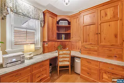 259 Indian Trail Drive, Franklin Lakes, NJ 07417 - Photo 15