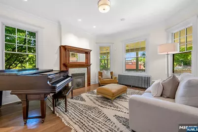 640 Ridgewood Avenue, Ridgewood, NJ 07450 - Photo 11