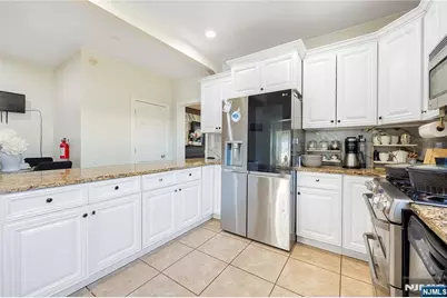 335 9th Street, Prospect Park, NJ 07508 - Photo 15