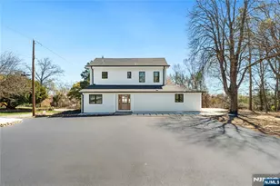 175 E Crescent Ave, Allendale, NJ 07401 - Photo 35