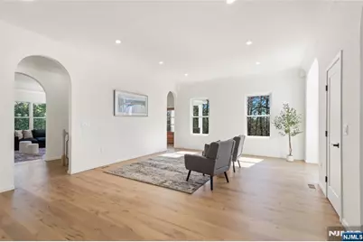 175 E Crescent Avenue, Allendale, NJ 07401 - Photo 3