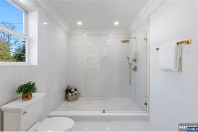 175 E Crescent Avenue, Allendale, NJ 07401 - Photo 29