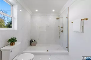175 E Crescent Ave, Allendale, NJ 07401 - Photo 29