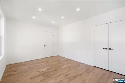 175 E Crescent Avenue, Allendale, NJ 07401 - Photo 23