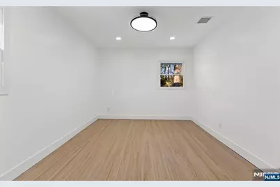 177 Rockwood Place, Englewood, NJ 07631 - Photo 31