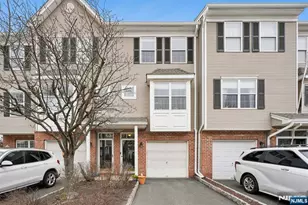 55 Greenbrook Dr, Bloomfield, NJ 07003 - Photo 3