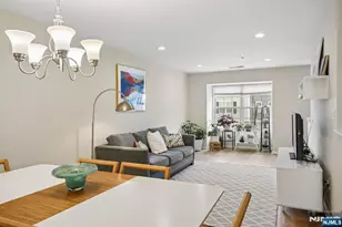 55 Greenbrook Dr, Bloomfield, NJ 07003 - Photo 9